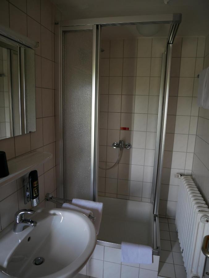 Hotel Am Ceresplatz Мандершайд Экстерьер фото